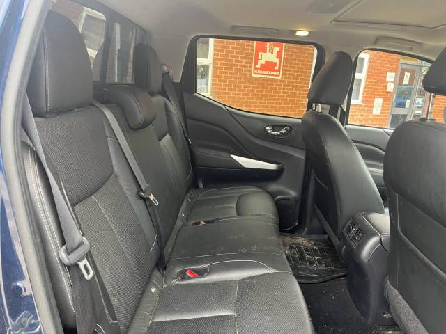 2019 Nissan Navara Double Cab Pick Up N-Guard 2.3dCi 190 4WD Auto