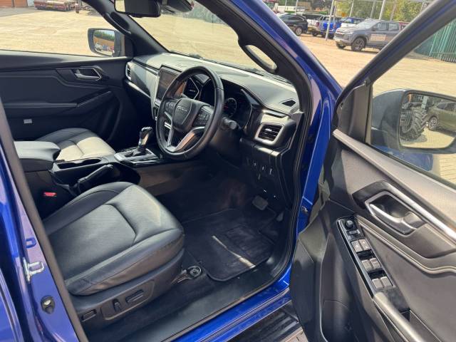 2022 Isuzu D-max 1.9 V-Cross Double Cab 4x4 Auto