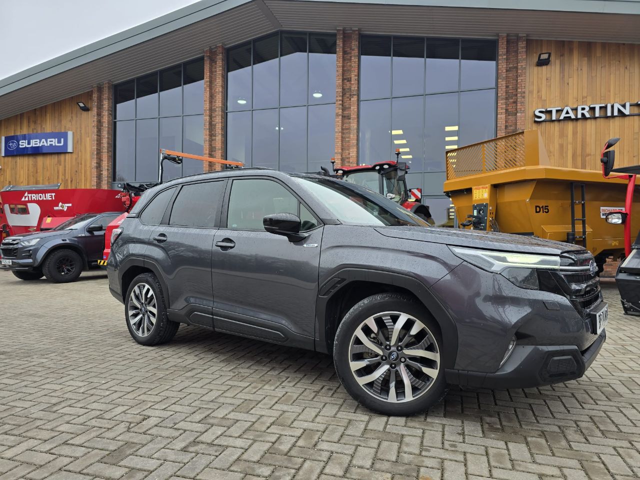 2024 SUBARU FORESTER