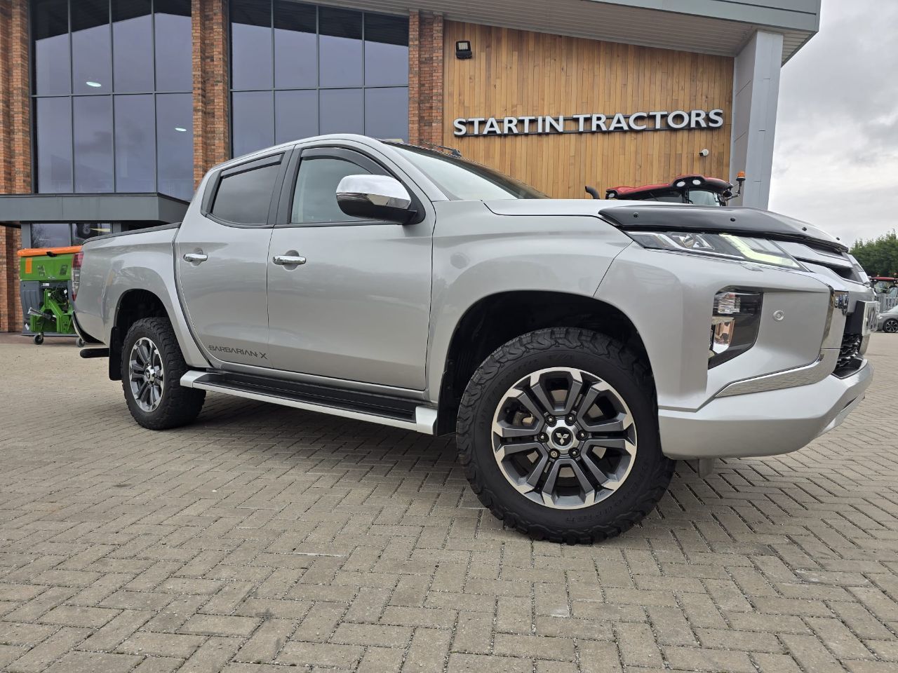 2021 Mitsubishi L200