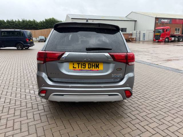 2019 Mitsubishi Outlander 2.4 PHEV 4hs 5dr Auto