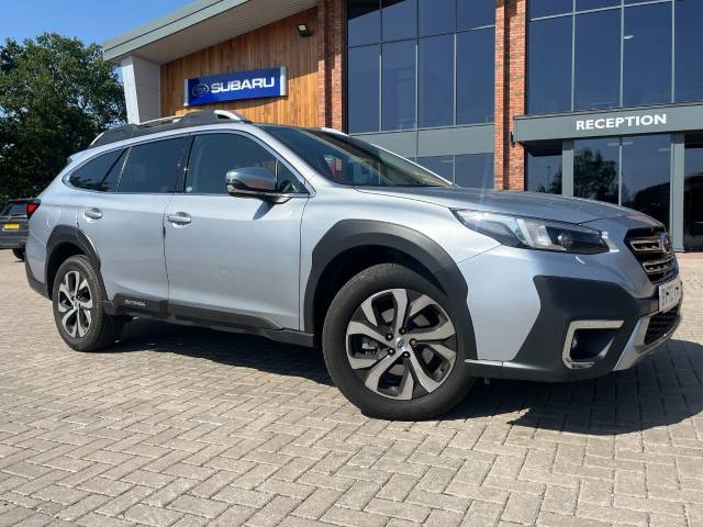 Subaru Outback 2.5i Touring 5dr Lineartronic Estate Petrol Silver