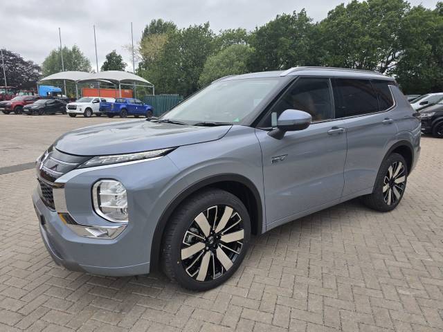 2026 Mitsubishi Outlander 2.4 PHEV Diamond 5dr Auto